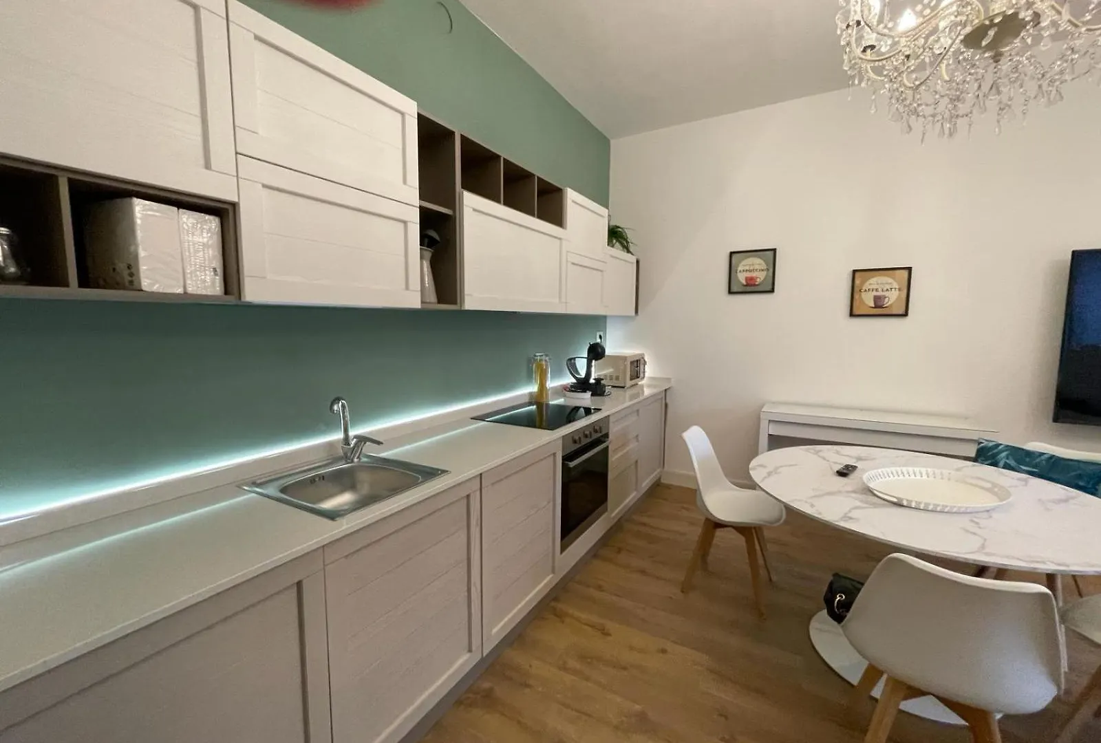 Happy Family Apartments Dome Carignano Genoa Italy